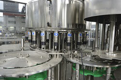 automatic filling machine for juice.jpg