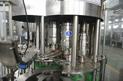 automatic screw capping machine for plastic bottles.jpg
